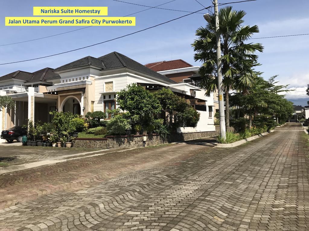 Nariska Suite Homestay بوروكيرتو المظهر الخارجي الصورة